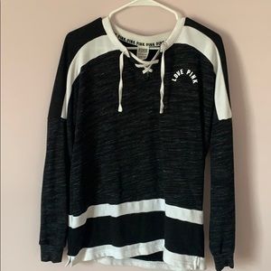 VS PINK cross over sweater